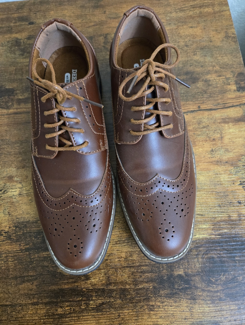 Deer Stags Brown Wingtip Derby Leather Shoes